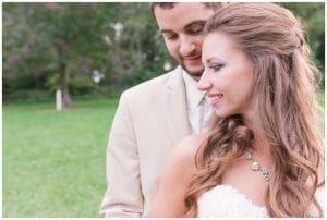 Fall barn wedding at Gable Farm by Madeline Jane Photography