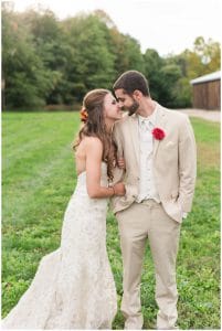 Fall barn wedding at Gable Farm by Madeline Jane Photography