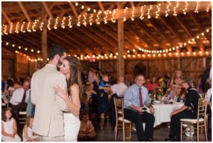 Fall barn wedding at Gable Farm by Madeline Jane Photography