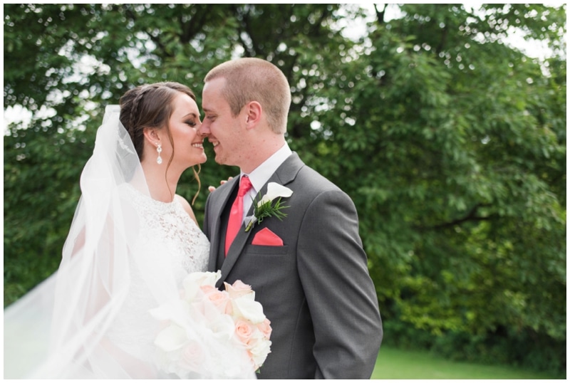 Classic Summer wedding at Laube Hall by Madeline Jane Photography