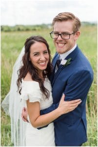 Summer navy wedding with diy paper flowers. Images by Madeline Jane Photography