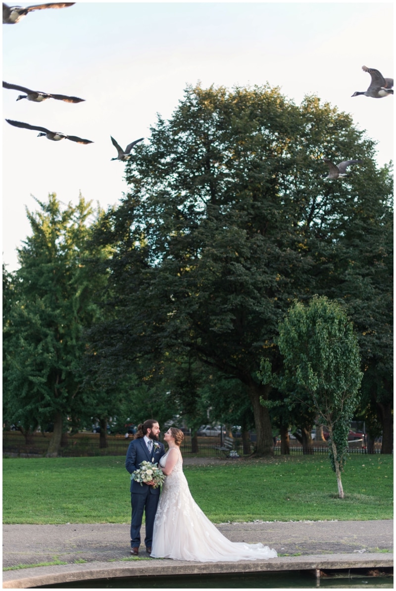 Pittsburgh National aviary Wedding by Madeline Jane Photography