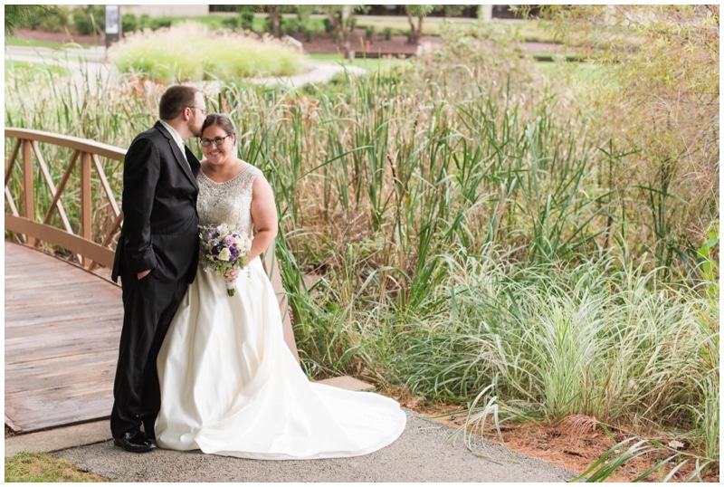 Romantic fall wedding at Pittsburgh Marriott North by Madeline Jane photography
